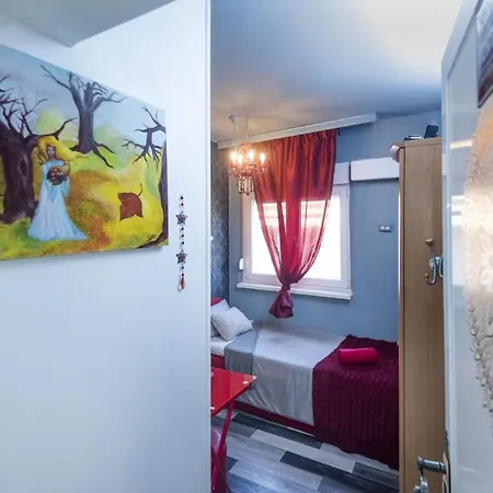 Dora's Heritage Apartman *